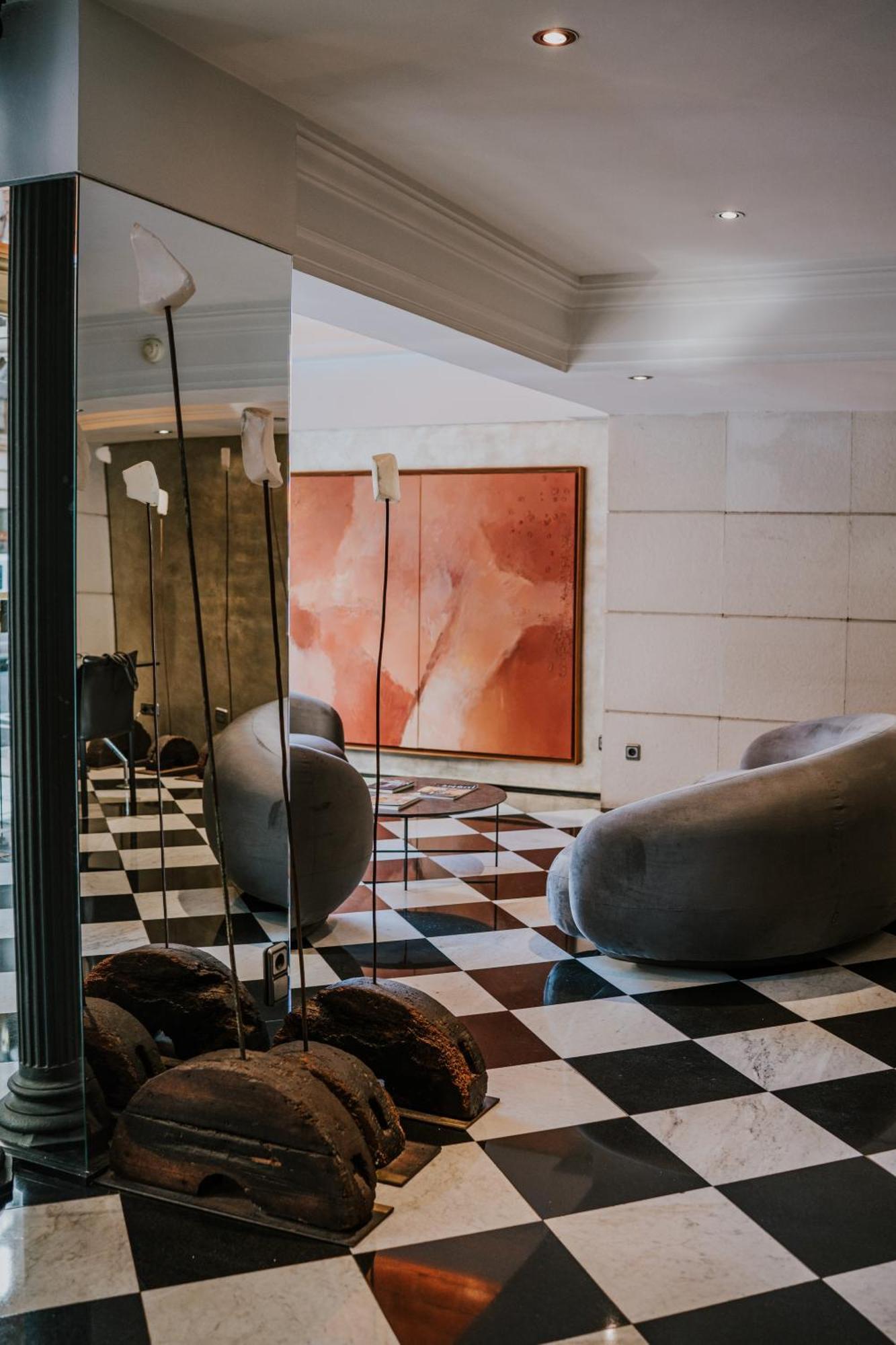 Gran Derby Suites, A Small Luxury Of The World 4*