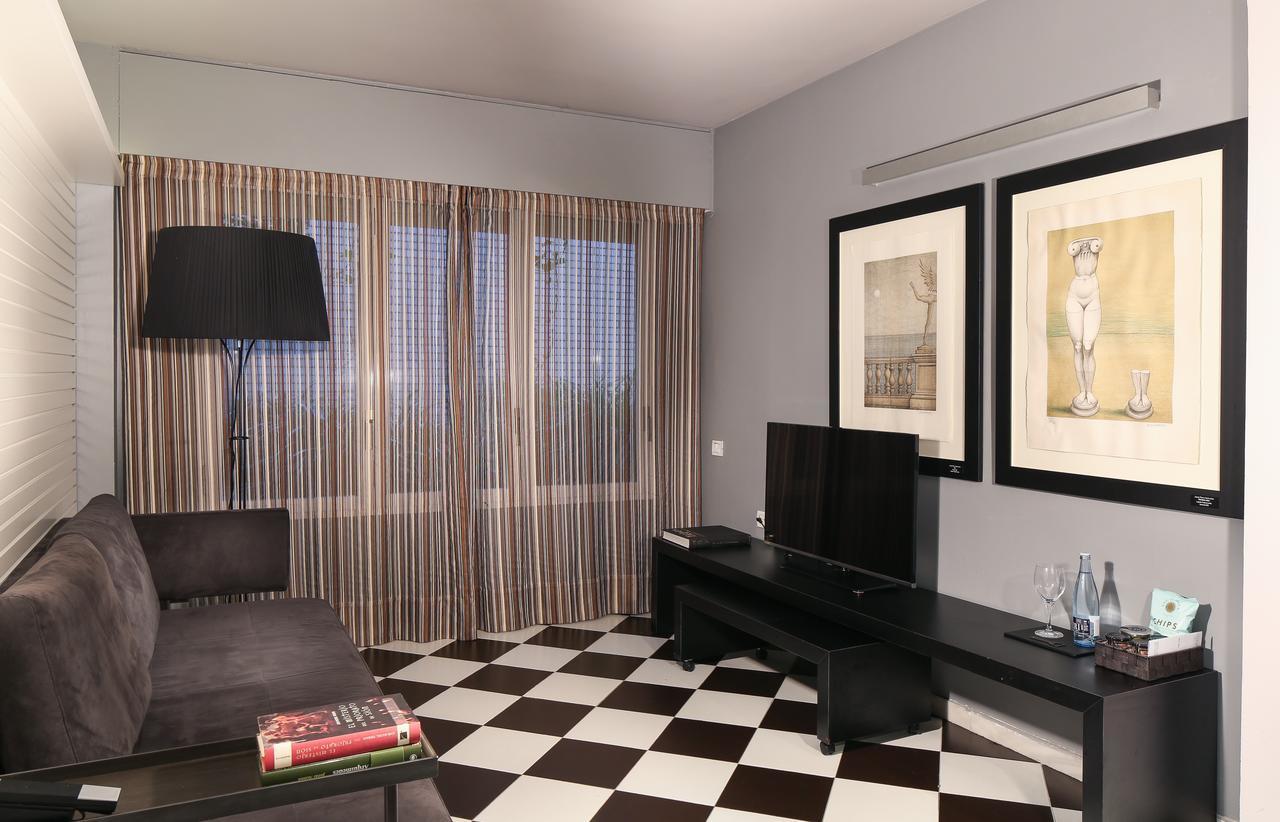 Gran Derby Suites, A Small Luxury Of The World 4* Barcelone